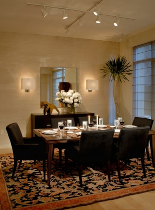 &copy; &copy; Doug Salin